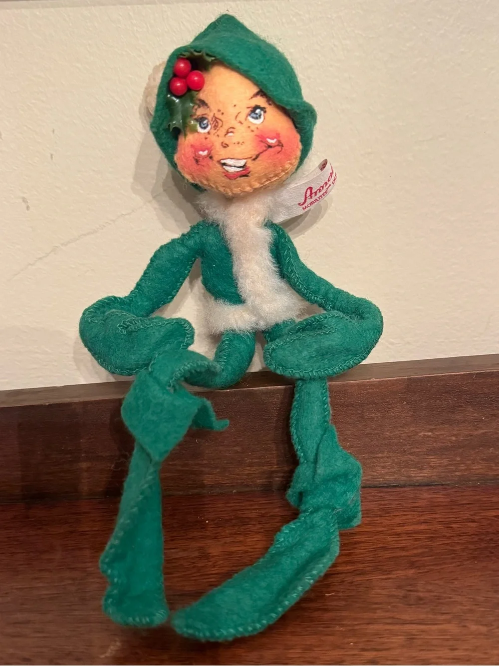 Annalee Mobilitee 1957 Green Christmas Elf